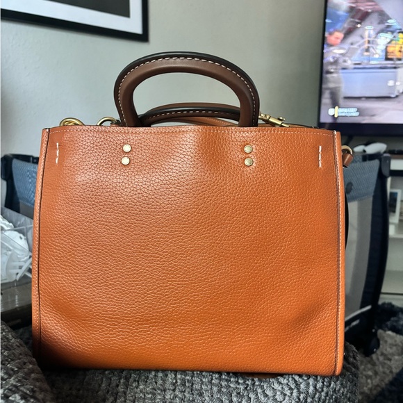 Coach Rogue 30 amber color block - Picture 3 of 10